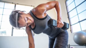 How Higher Reps With Low Weights Can Benefit Your Workout