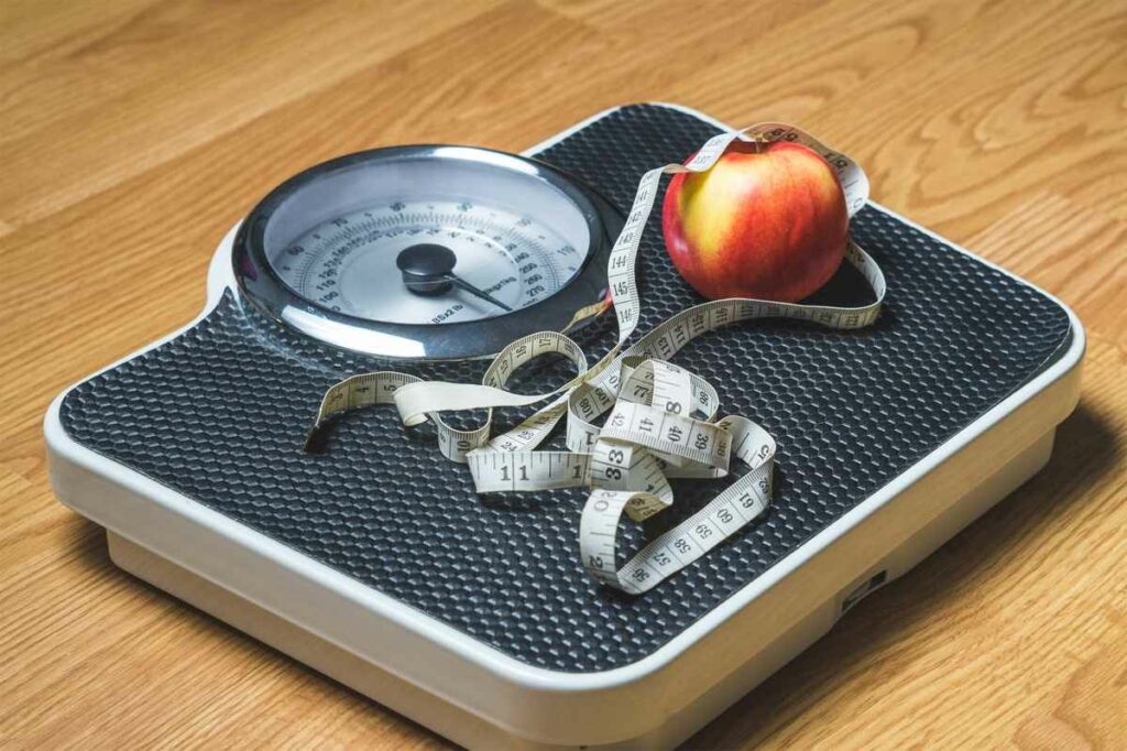 8 Tips to Help You Stick to Your Weight Loss Goals